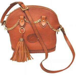 Rare NORFOLK Dooney & Bourke Dome Shoulderbag w added Tassel Accent Chain